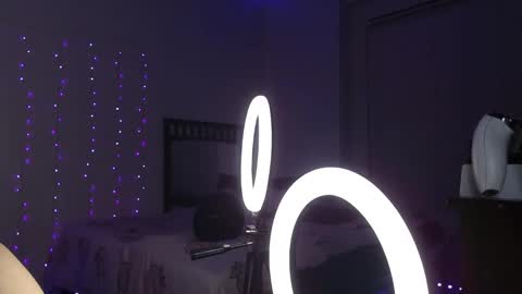 Bella Monroe online show from January 2025 08:42:01 AM