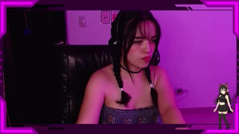 Bella Monteluna online show from October 2025 03:29:01 AM