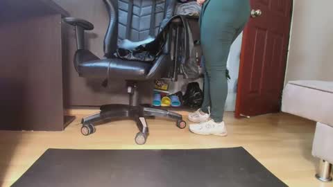 Camille  online show from September 2025 10:24:02 PM