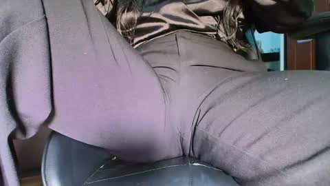 Camille  online show from February 2026 12:40:02 AM