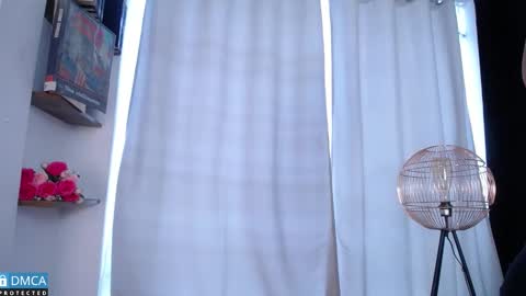 Snapshot of bellaodisea chatting on February 2025 04:14:02 PM online show from February 2025 04:14:02 PM