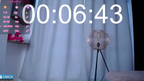 Snapshot of bellaodisea chatting on February 2025 07:59:02 PM online show from February 2025 07:59:02 PM