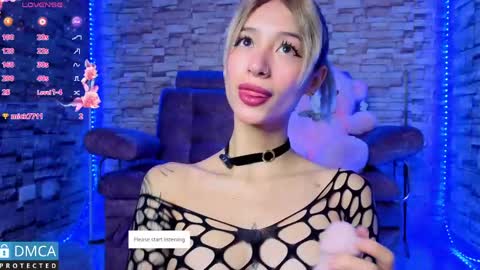 Snapshot of bellaodisea chatting on May 2026 07:21:01 PM online show from May 2026 07:21:01 PM