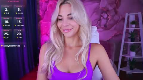 Bella online show from December 2025 07:17:01 AM