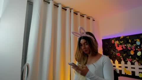 Snapshot of bellaroge chatting on April 2026 05:08:02 AM bellaroge online show from April 2026 05:08:02 AM