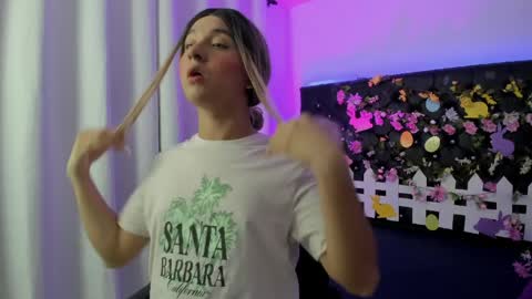 Snapshot of bellaroge chatting on April 2026 05:07:02 AM bellaroge online show from April 2026 05:07:02 AM