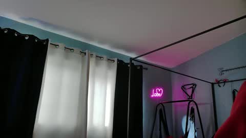 Bellaskeykeeper online show from February 2026 11:58:02 PM