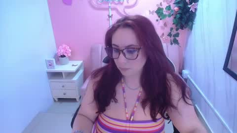 Snapshot of bellatrix_ch chatting on June 2026 12:52:01 PM Bella online show from June 2026 12:52:01 PM