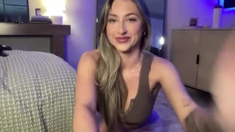 Bella Rose online show from June 2026 04:50:01 AM