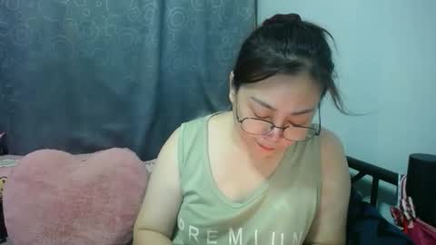 Snapshot of bellbabe chatting on April 2026 09:10:01 AM Bella online show from April 2026 09:10:01 AM