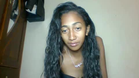 Snapshot of belle_annah chatting on April 2026 03:48:02 AM belle_annah online show from April 2026 03:48:02 AM