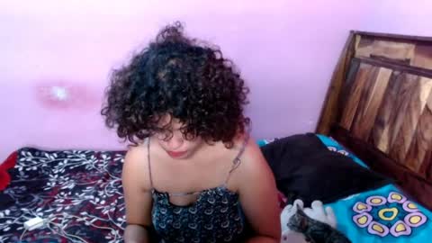 Snapshot of belle_katty000 chatting on April 2026 10:59:01 PM SOFIA online show from April 2026 10:59:01 PM