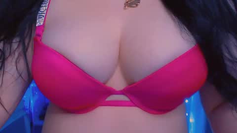 Hello I am kind friendly and cute girl online show from January 2025 12:33:01 AM