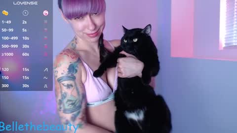 Belle online show from March 2025 06:18:01 PM