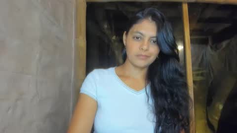 Snapshot of bellezacosmica chatting on June 2026 04:04:01 AM bellezacosmica online show from June 2026 04:04:01 AM