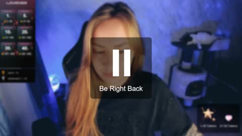 Snapshot of bellezza_ chatting on December 2024 03:01:02 PM Your Annabelle Wolf online show from December 2024 03:01:02 PM