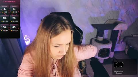 Snapshot of bellezza_ chatting on January 2025 02:14:02 PM Your Annabelle Wolf online show from January 2025 02:14:02 PM