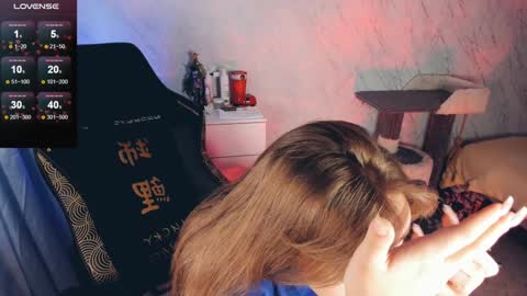 Snapshot of bellezza_ chatting on January 2025 07:00:02 AM Your Annabelle Wolf online show from January 2025 07:00:02 AM