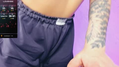 Snapshot of bellezza_ chatting on January 2025 06:16:01 AM Your Annabelle Wolf online show from January 2025 06:16:01 AM