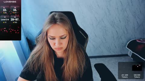 Snapshot of bellezza_ chatting on February 2025 11:27:02 AM Your Annabelle Wolf online show from February 2025 11:27:02 AM