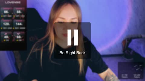 Snapshot of bellezza_ chatting on February 2025 11:10:02 PM Your Annabelle Wolf online show from February 2025 11:10:02 PM