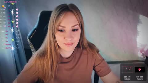 Snapshot of bellezza_ chatting on October 2025 12:02:02 PM Your Annabelle Wolf online show from October 2025 12:02:02 PM