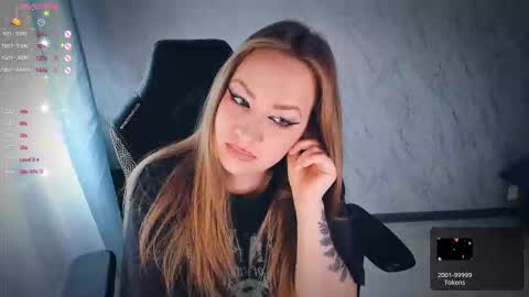 Snapshot of bellezza_ chatting on October 2025 10:14:01 AM Your Annabelle Wolf online show from October 2025 10:14:01 AM