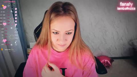 Snapshot of bellezza_ chatting on November 2025 07:33:02 AM Your Annabelle Wolf online show from November 2025 07:33:02 AM