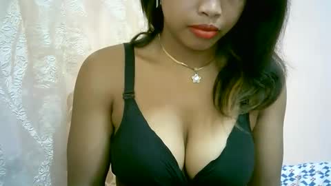 Snapshot of bellibellah chatting on April 2026 05:58:01 AM BelliBellah online show from April 2026 05:58:01 AM