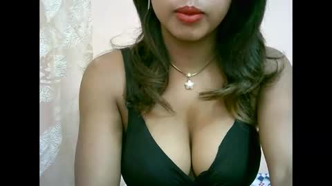 Snapshot of bellibellah chatting on May 2026 06:51:02 AM BelliBellah online show from May 2026 06:51:02 AM