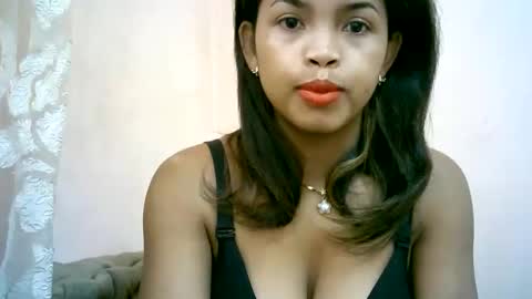 Snapshot of bellibellah chatting on June 2026 05:19:02 AM BelliBellah online show from June 2026 05:19:02 AM