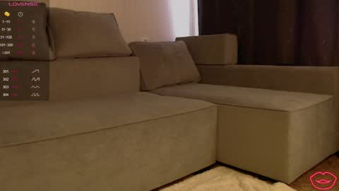 Snapshot of bellla_haddid chatting on April 2026 03:17:01 AM Bella online show from April 2026 03:17:01 AM