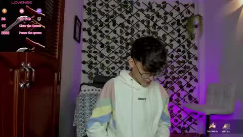 Neon online show from December 2025 11:15:02 AM