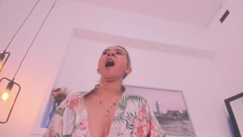 Bellota Flak online show from January 2025 10:06:02 AM