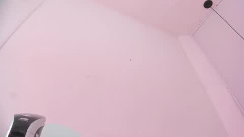 Bellota Flak online show from November 2025 09:09:01 AM