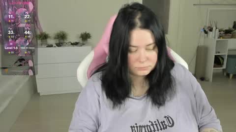 LinaBoo online show from May 2026 09:36:01 AM