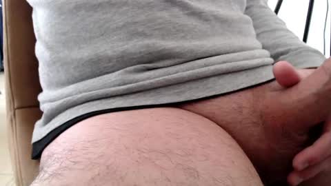 Snapshot of bencobra chatting on April 2026 12:29:02 PM bencobra online show from April 2026 12:29:02 PM