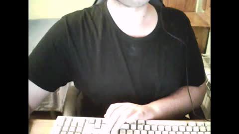 Snapshot of bender_35 chatting on January 2025 01:16:01 AM bender_35 online show from January 2025 01:16:01 AM