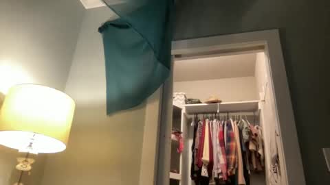 Snapshot of bendlikebecks chatting on October 2025 11:51:02 AM bendlikebecks online show from October 2025 11:51:02 AM