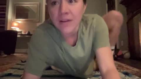 Snapshot of bendlikebecks chatting on November 2025 09:50:02 AM bendlikebecks online show from November 2025 09:50:02 AM