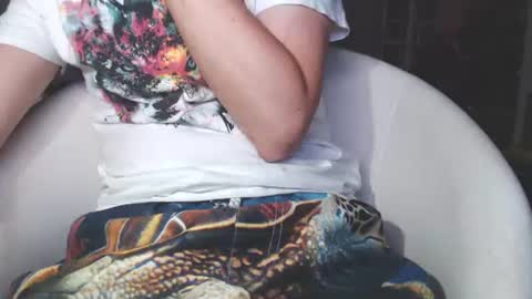 Snapshot of benijamin chatting on July 2026 09:33:02 PM benijamin online show from July 2026 09:33:02 PM