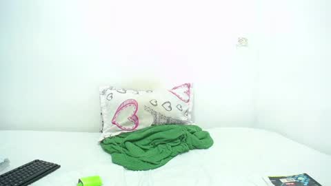 Snapshot of benjamin_button__ chatting on April 2026 10:49:02 AM Jesus online show from April 2026 10:49:02 AM