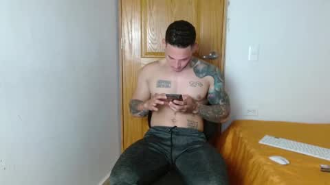 Snapshot of benjamin_isaac chatting on February 2025 02:39:01 AM benjamin_isaac online show from February 2025 02:39:01 AM