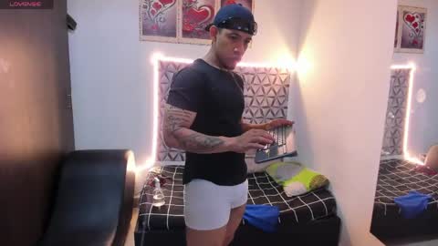 Benjamin online show from June 2026 01:46:01 PM