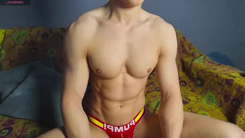 Snapshot of benjaminbond chatting on September 2025 12:16:01 PM benjaminkarl02 online show from September 2025 12:16:01 PM