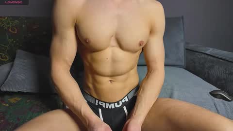 Snapshot of benjaminbond chatting on November 2025 09:41:01 AM benjaminkarl02 online show from November 2025 09:41:01 AM