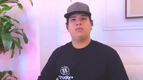 Snapshot of bennett_alejoo chatting on February 2026 06:15:01 PM bennett_alejoo online show from February 2026 06:15:01 PM