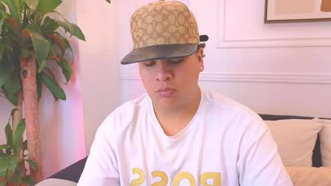 Snapshot of bennett_alejoo chatting on February 2026 03:05:02 AM bennett_alejoo online show from February 2026 03:05:02 AM