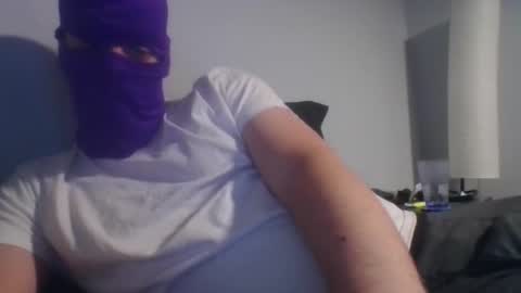 Snapshot of bennybueno chatting on March 2026 01:00:02 AM bennybueno online show from March 2026 01:00:02 AM