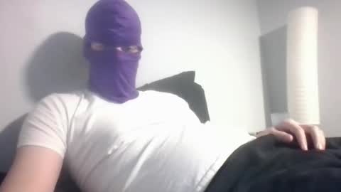 Snapshot of bennybueno chatting on March 2026 02:59:01 AM bennybueno online show from March 2026 02:59:01 AM